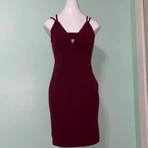 Maroon bodycon strappy back dress - Medium